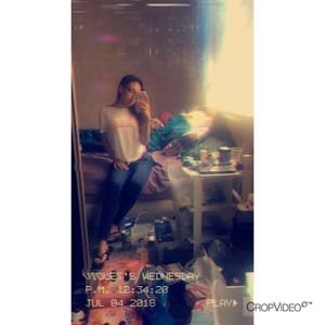 Meet your Posher, Violet